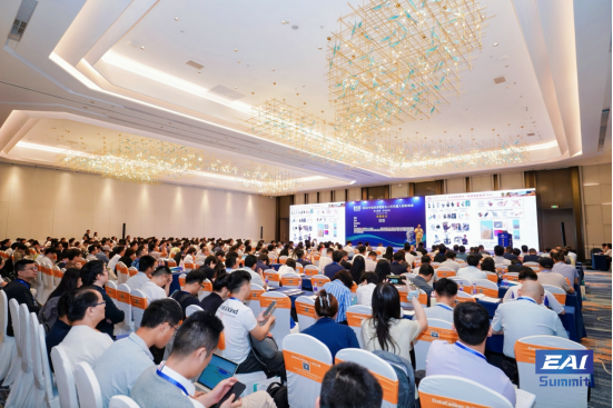 智以载身,形启新境!2026中国具身智能与人形机器人创新峰会在杭州圆满落幕 智以载身,形启新境!2026中国具身智能与人形机器人创新峰会在杭州圆满落幕