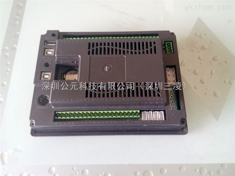 文本PLC一体机